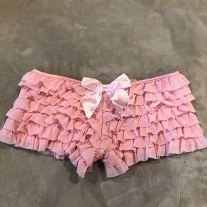 Baby Pink Ruffle Undieshorts